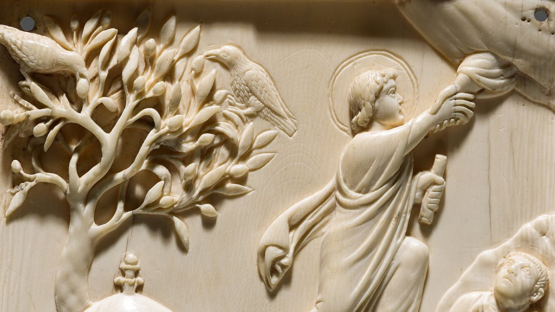 Detail from “Resurrection and Ascension of Christ,” also known as the Reider-Panel, an ivory relief from c. 400 A.D. found in Rome or Milan. Image from the Bayerisches Nationalmuseum, used under CC BY-NC-ND 4.0 license.